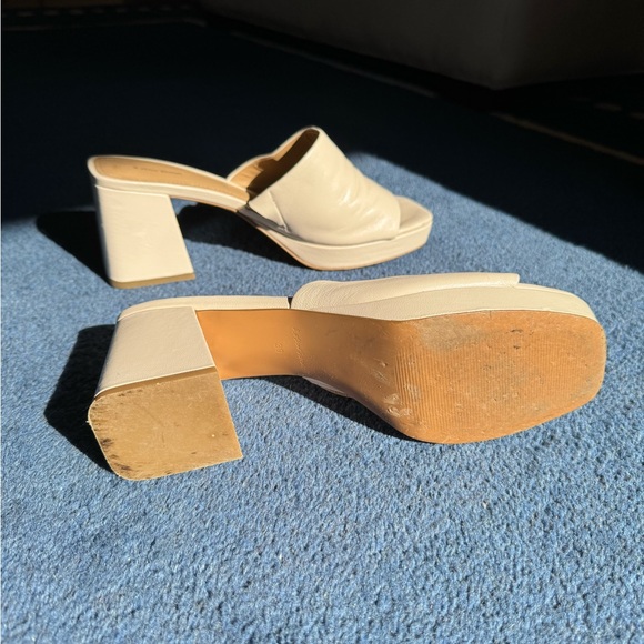 Classic Leather Mules by & Other Stories - Beige - Size USA 8.5, EUR 39 - Picture 7 of 7